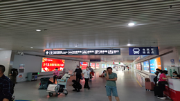 梅西战胜姆巴佩、本泽马，再度当选年度最佳球员